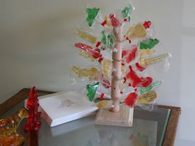  Fashioned Christmas Candy on Candy Shop Has Specialized In Clear Toy And Other Old Fashioned